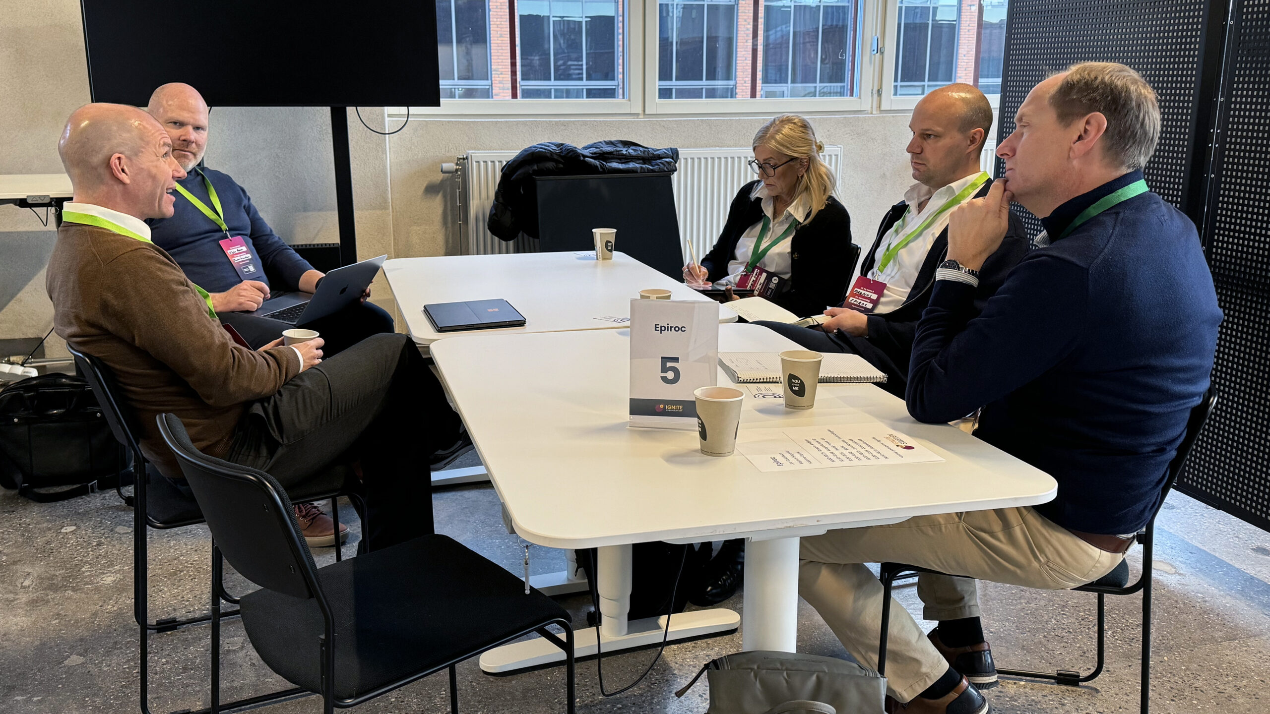 Startup presenting to corporate battery innovation at Battery Tech Matchday by Ignite Sweden